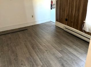 10 E Washington St APT 3, Glens Falls, NY 12801