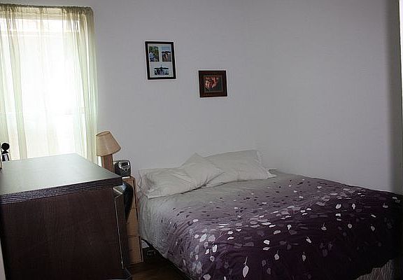 2nd image of 1284 Pacific St APT 3C