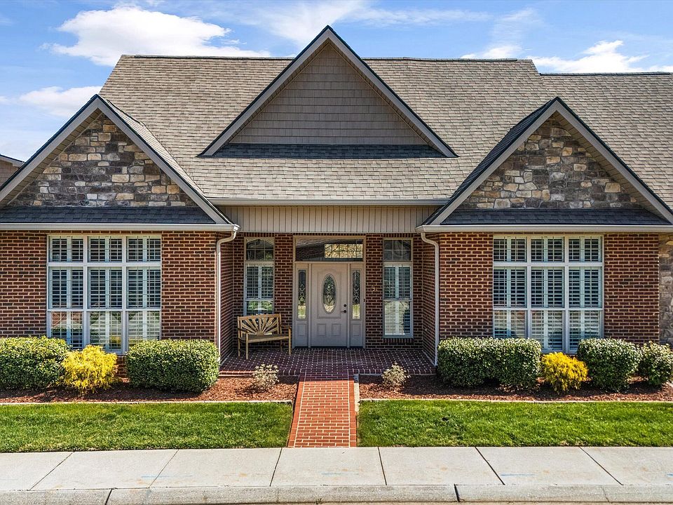 1st image of 430 Savannah Village Dr