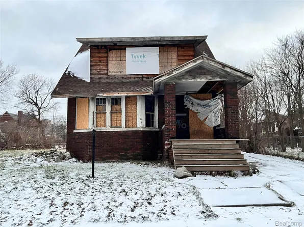 87 Hazelwood St, Detroit, MI 48202