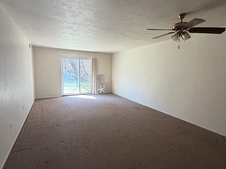 9095 Harper St — Photo 2