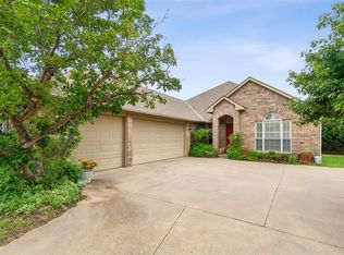 3012 Longmeadow, Edmond, OK 73003