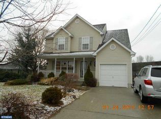 77 Grove St, Thorofare, NJ 08086
