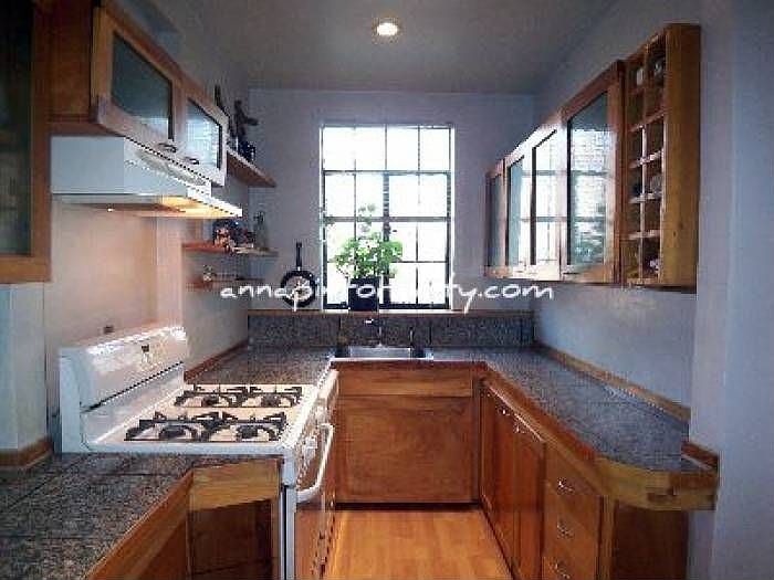 KITCHEN w/GRANITE COUNTER