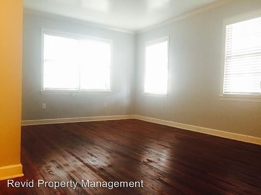 1st image of 40 N Holmes St