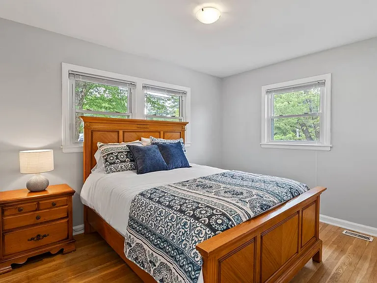 253 Johnston Blvd — Photo 11