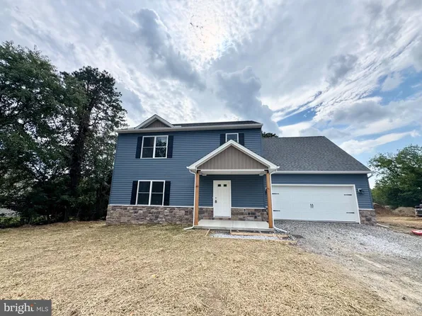 10 S Locust Ln, Mechanicsburg, PA 17050