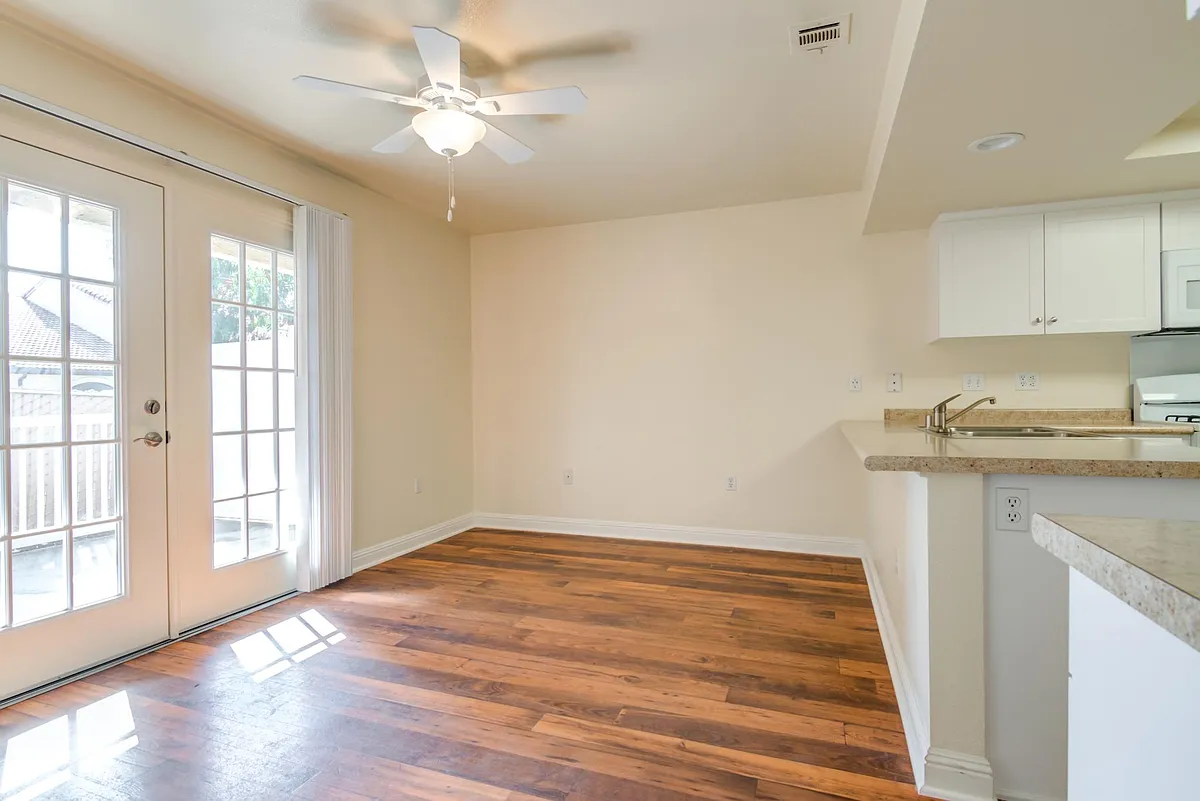Building Photo - Stuart Mesa - Liberty Military Housing