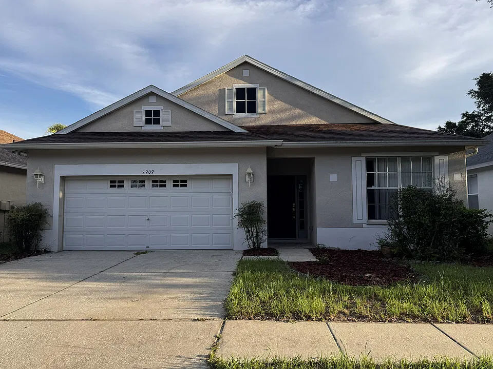7909 Terrace Ridge Dr