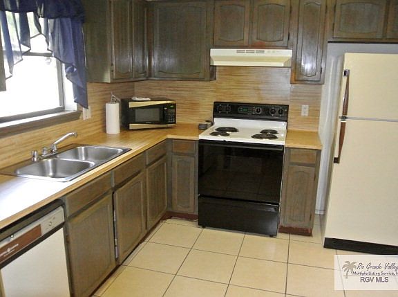 5th image of 185 Honey Bee Ln