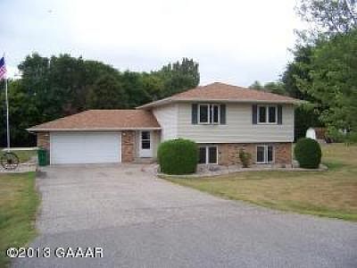 1st image of 4202 Heritage Ln NE
