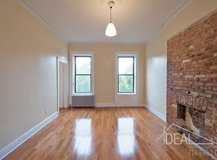 336 Myrtle Ave, Brooklyn, NY 11205
