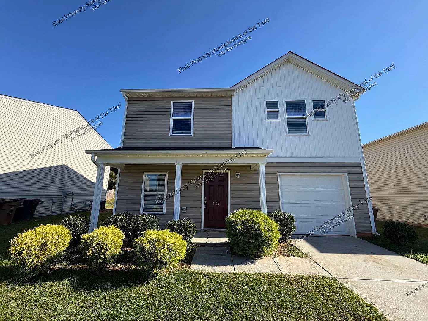 4 bed, 2.5 bath, 1801 sqft, $1,825 — Photo 1