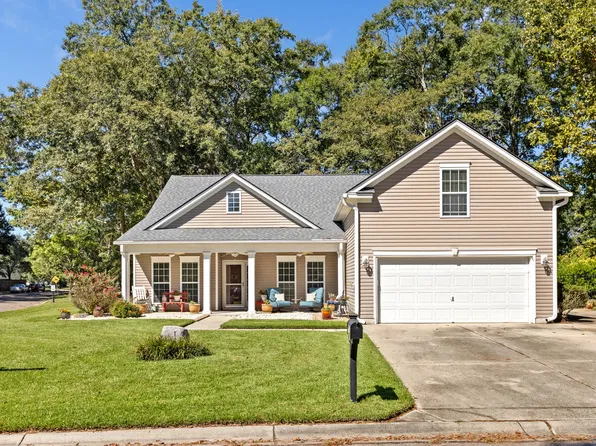 5204 Birdie Ln, Summerville, SC 29485