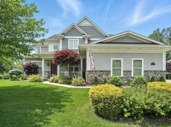 1730 Briam Ct, Valparaiso, IN 46383