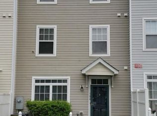 8631 Neuse Club Ln APT 104, Raleigh, NC 27616