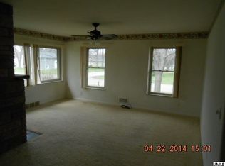891 Bryant Ave, Jackson, MI