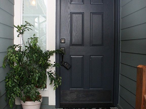 5th image of 13742 Morgan Dr NE