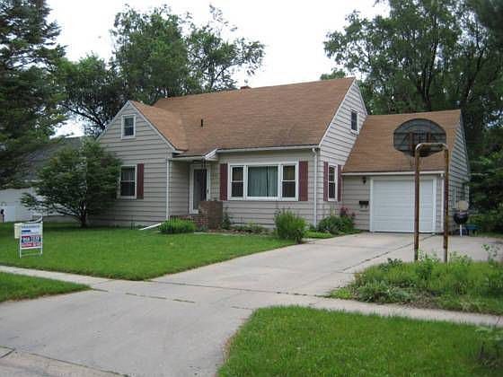 1st image of 1412 Wilson Ave
