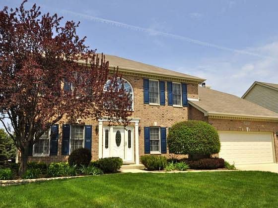 1st image of 4923 Clearwater Ln