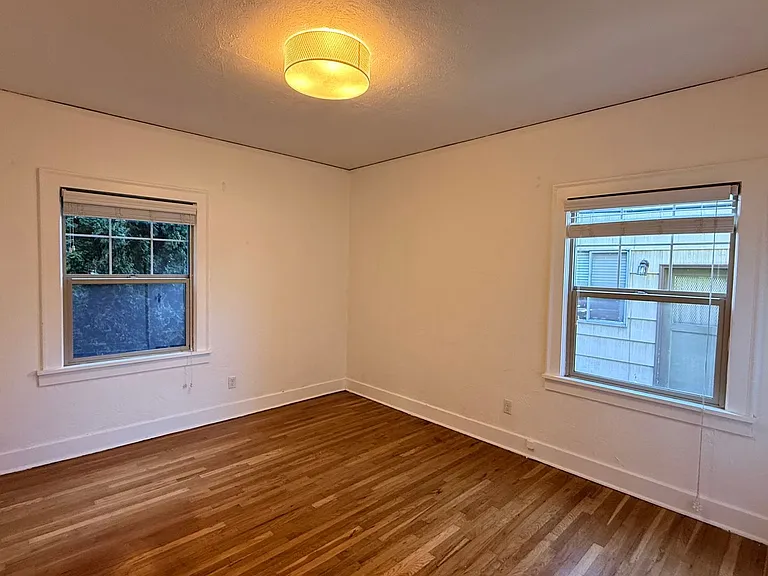 3330 SE Gladstone St — Photo 30