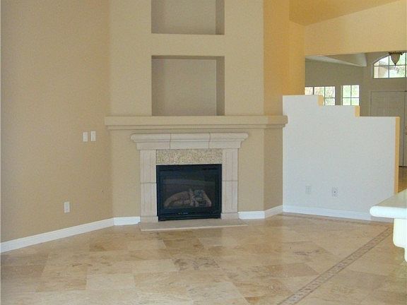 4th image of 2167 Handel Ave #0