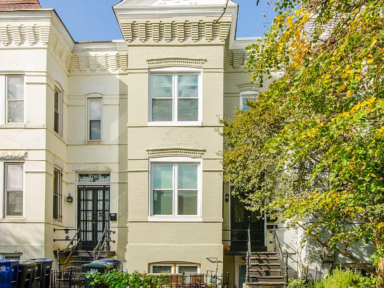 724 5th St NE #B — Photo 48