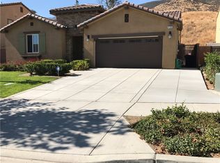 4700 Hawk Ridge Ave, Fontana, CA 92336