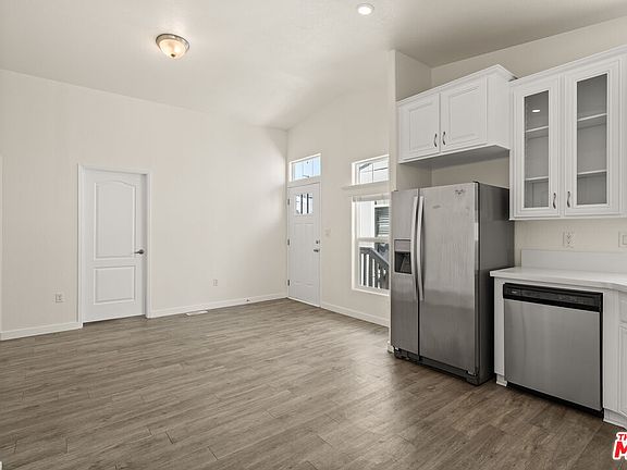 2nd image of 8250 Lankershim Blvd #19