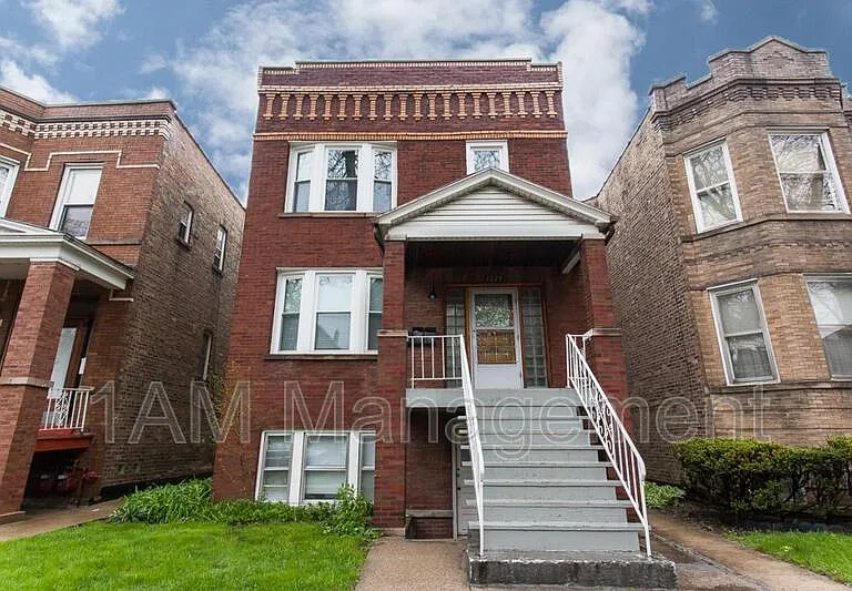 3228 N Lawndale Ave #2 — Photo 9