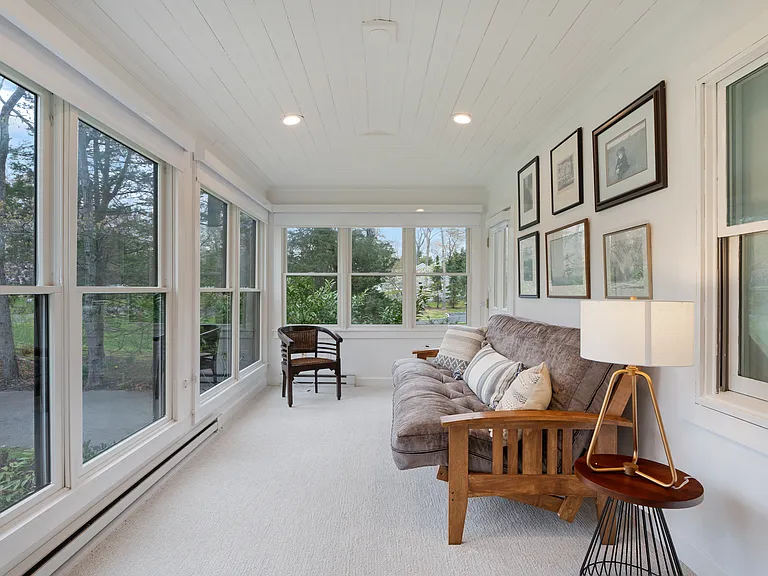 60 Aspatuck Rd — Photo 16