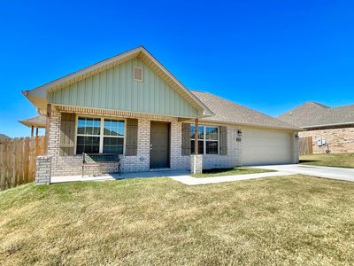 1017 Brook St, Gentry, AR, 72734