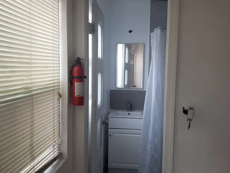 6807 West Blvd #A — Photo 4