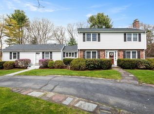 26 Meadowbrook Rd, Bedford, MA 01730