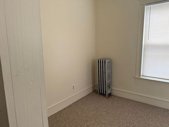 4th image of 34 Crescent St #6