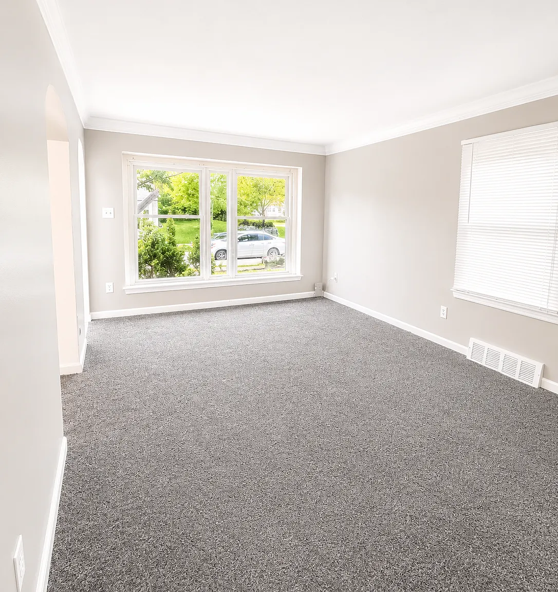 3 bed, 1056 sqft, $1,325 — Photo 2