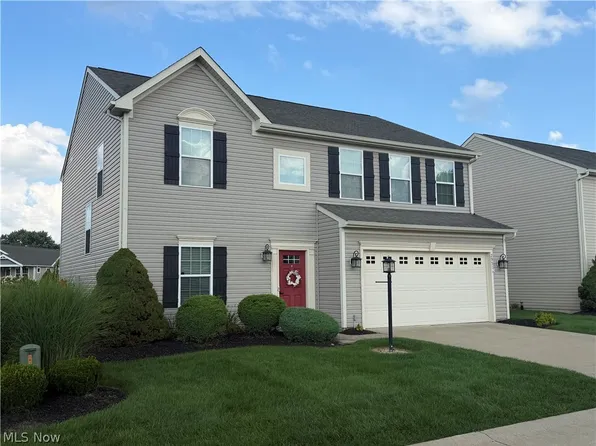 2951 Island Creek Dr, Medina, OH 44256