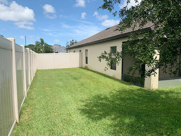 936 Sangria Cir — Photo 46