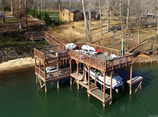 8264 Archies Point, Sherrills Ford, NC 28673