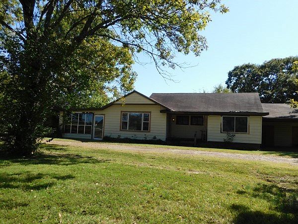 1st image of 701 Highway 270