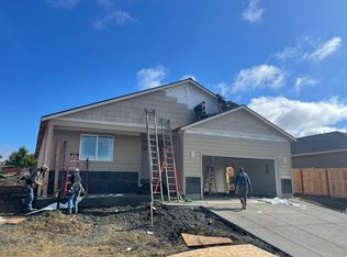 518 Snyder Dr, Eagle Point, OR 97524