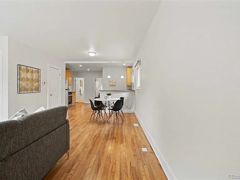 633 S Lincoln St — Photo 7