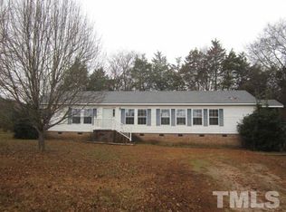 3521 Thomas Rd, Henderson, NC 27537