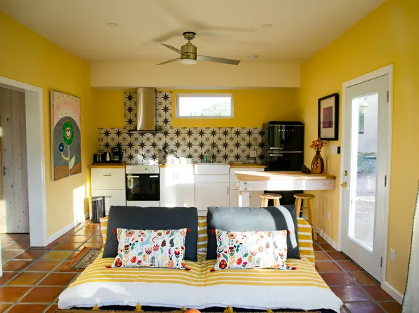 (undisclosed Address), Joshua Tree, CA 92252