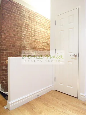 Rented by Bohemia Realty Group | media 29