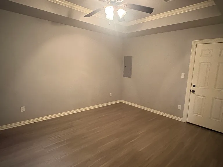 1103B Springhill Rd #B — Photo 8
