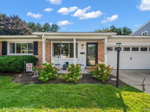 15518 Comstock St, Livonia, MI 48154