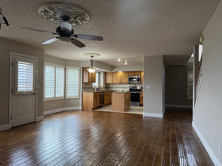 4989 Cherry Springs Dr — Photo 7