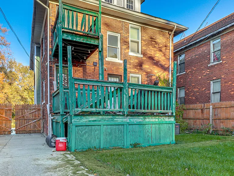 Philip St — Photo 10