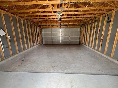 161 Birdwell Ln — Photo 16